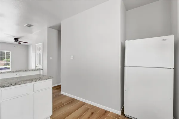 $2,395 | 10445 Wicklowe Street, Unit A, Houston, TX 77016