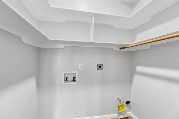 $2,395 | 10445 Wicklowe Street, Unit A, Houston, TX 77016