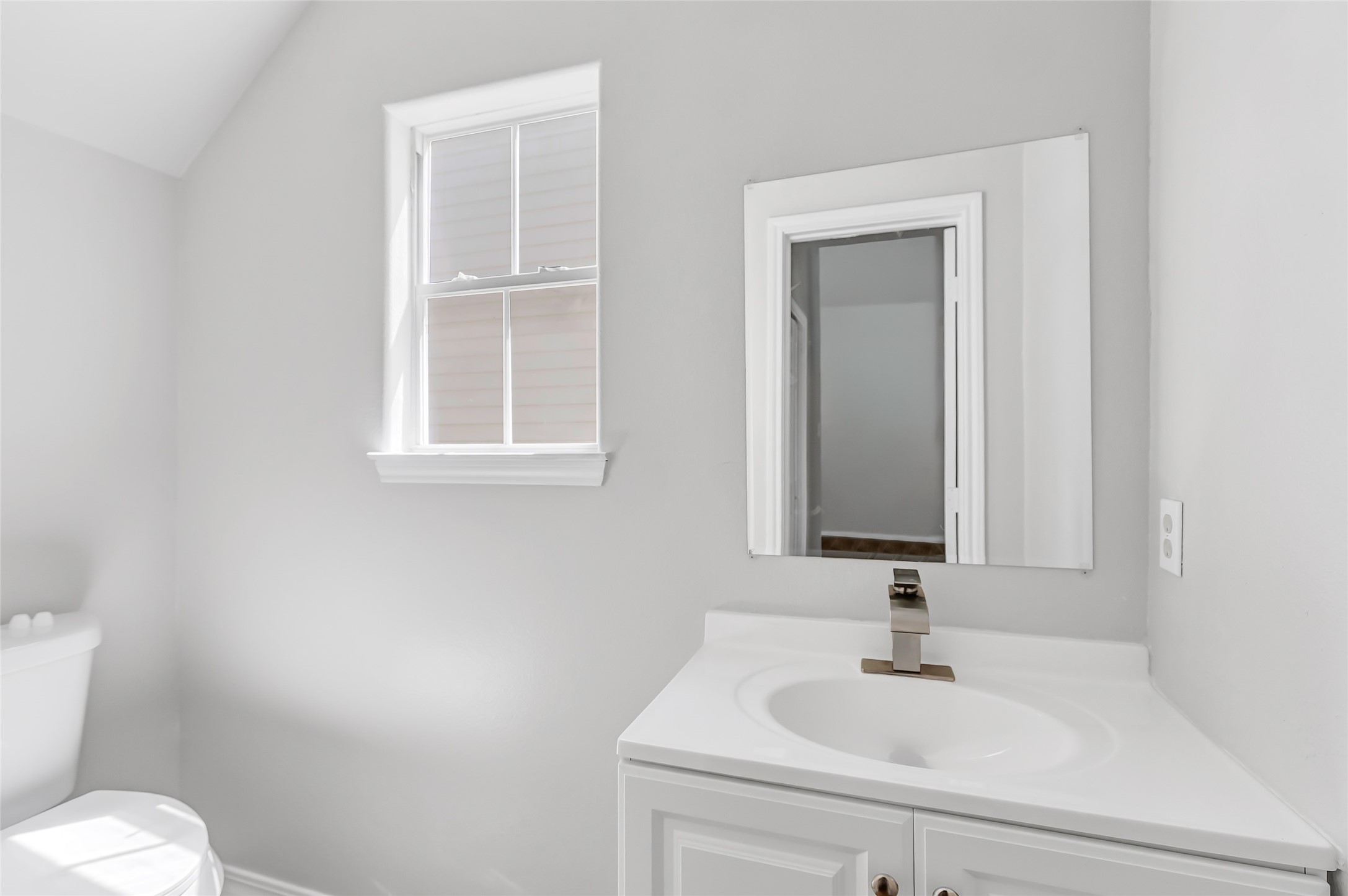 10445 Wicklowe Street, Unit A Houston, TX 77016 - Photo 38 of 48