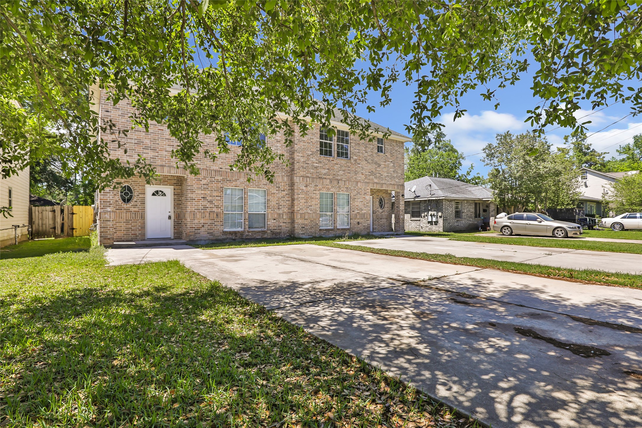 10445 Wicklowe Street, Unit A Houston, TX 77016 - Photo 5 of 48