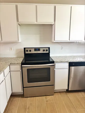 $2,395 | 10445 Wicklowe Street, Unit A, Houston, TX 77016