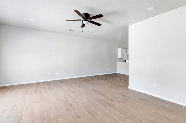 $2,395 | 10445 Wicklowe Street, Unit A, Houston, TX 77016