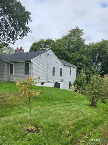 $3,295 | 994 Bunker Hill Avenue, Waterbury, CT 06708