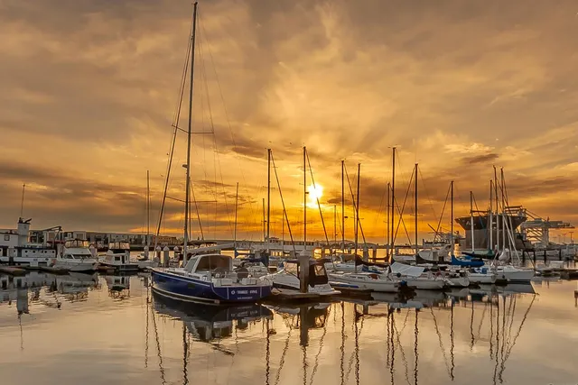 $685,000 | 311 Oak Street, Unit PH4, Oakland, CA 94607