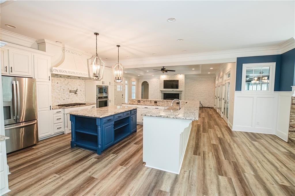 3045 Camp Branch Road Buford, GA 30519 - Photo 10 of 89