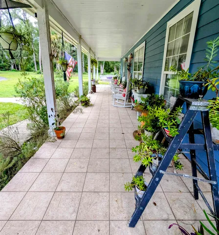 $550,000 | 115 Isle Of Paradise Road, Crawfordville, FL 32327