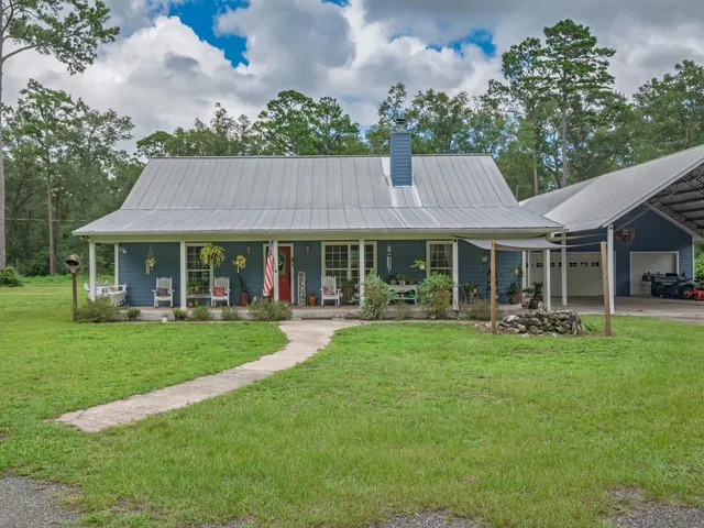 $550,000 | 115 Isle Of Paradise Road, Crawfordville, FL 32327