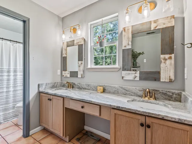 $550,000 | 115 Isle Of Paradise Road, Crawfordville, FL 32327