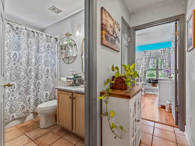 $550,000 | 115 Isle Of Paradise Road, Crawfordville, FL 32327