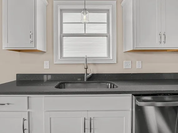 $301,900 | 25 Echo Ridge, Oak Grove, KY 42262