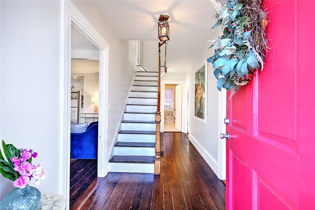 12 Sheldon Street Providence, RI 02906 - Photo 2 of 50