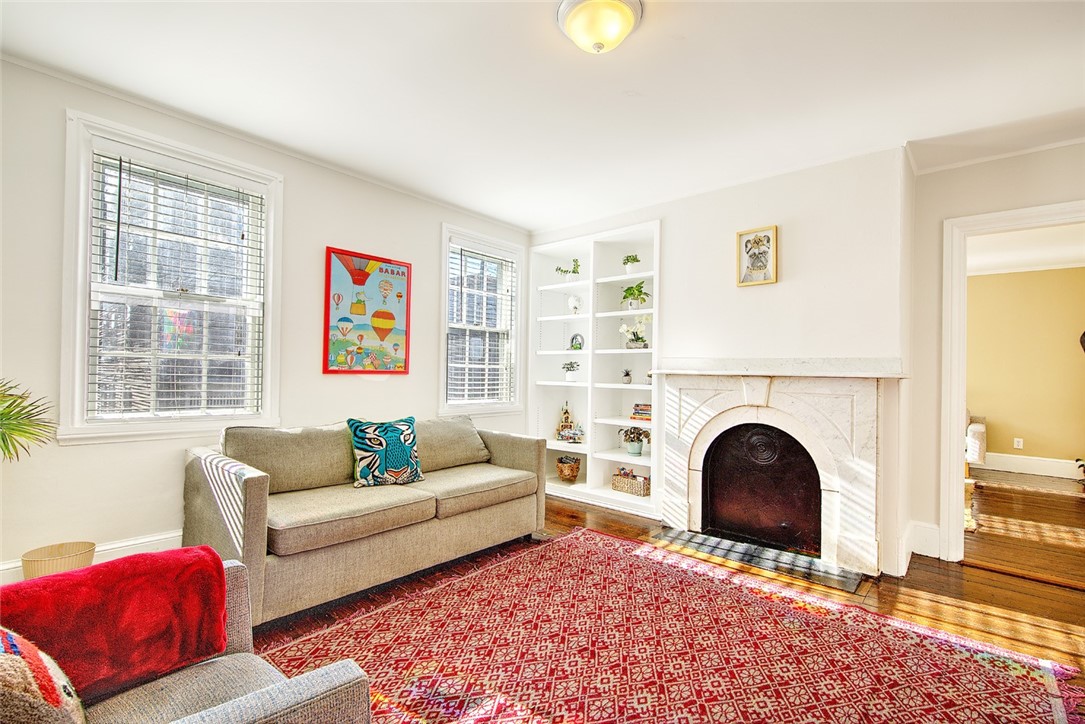 12 Sheldon Street Providence, RI 02906 - Photo 7 of 50