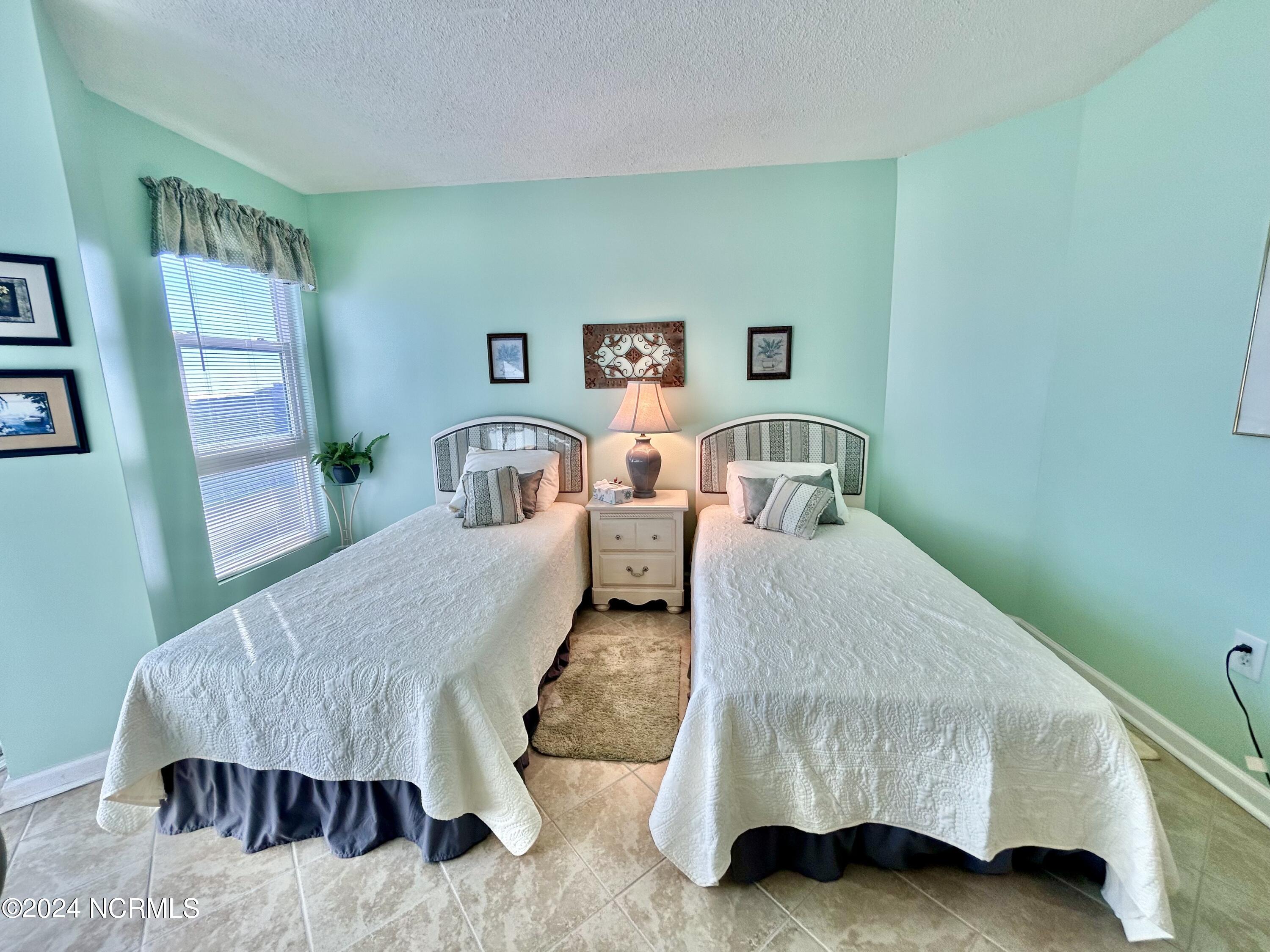 2000 New River Inlet Road, Unit 1403 North Topsail Beach, NC 28460 - Photo 17 of 22 IMG_1003