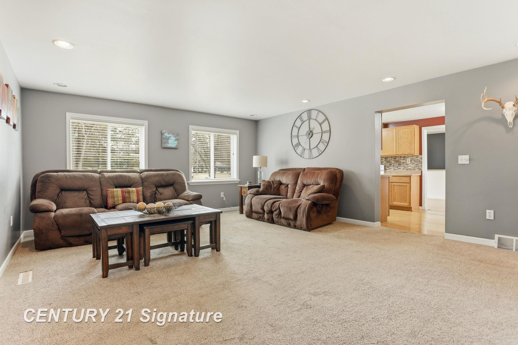 526 South Maple Street Hemlock, MI 48626 - Photo 15 of 45