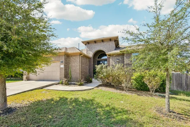 $3,950 | 124 South Sage Hollow, Dripping Springs, TX 78620