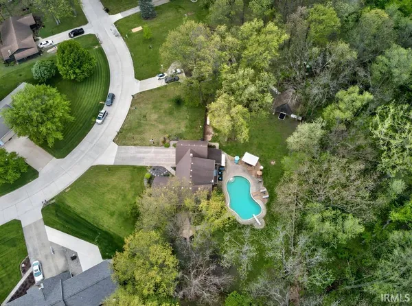 $450,000 | 17113 Platter Parkway, Woodburn, IN 46797