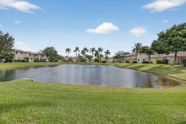 $547,500 | 5449 Northwest 95th Avenue, Sunrise, FL 33351