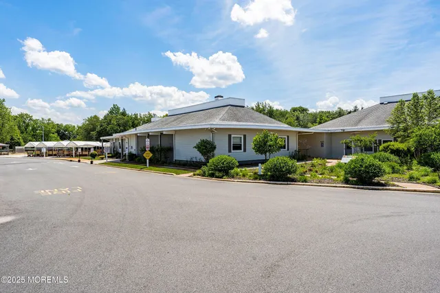 $389,999 | 24 Port Royal Drive, Toms River, NJ 08757