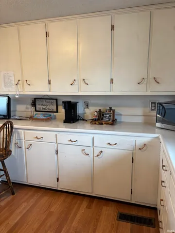 $249,900 | 208 South Highland Drive, Salem, IN 47167