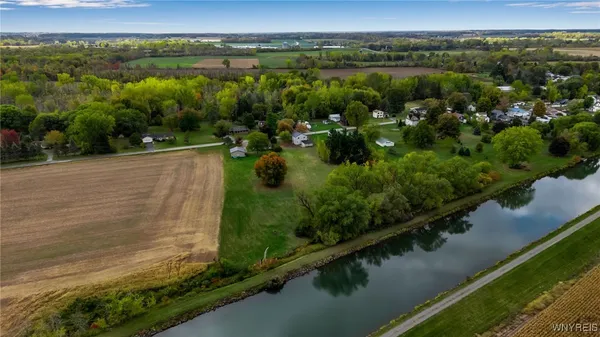 $329,900 | 12663 Presbyterian Road, Ridgeway, NY 14479