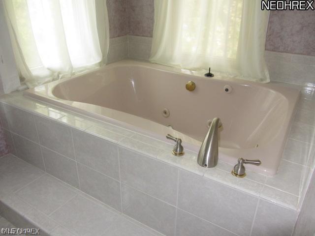 3661 Mogadore Road Mogadore, OH 44260 - Photo 17 of 25 Gallery Image 17