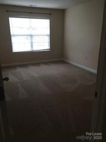 $2,150 | 345 Sandy Spring Lane, Clover, SC 29710