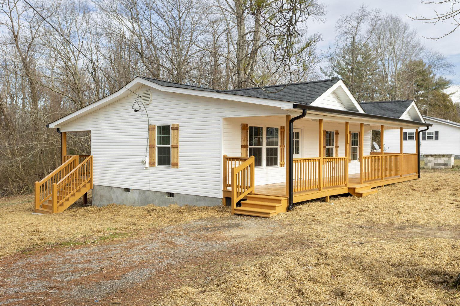 333 Cross Road Dunlap, TN 37327 - Photo 27 of 28 Front of House