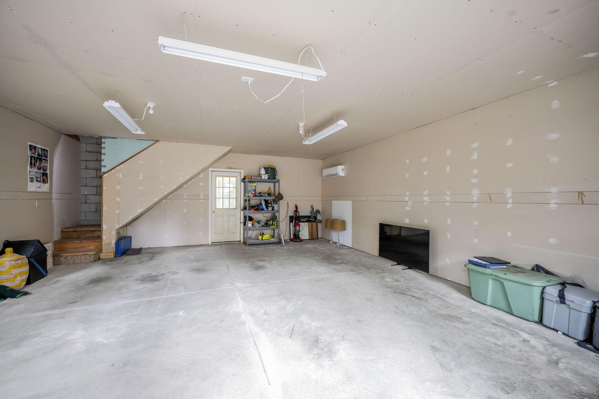 427 Dudley Road Lexington, KY 40502 - Photo 41 of 42 13-web-or-mls-20250729-427-Dudley-Rd-fh-
