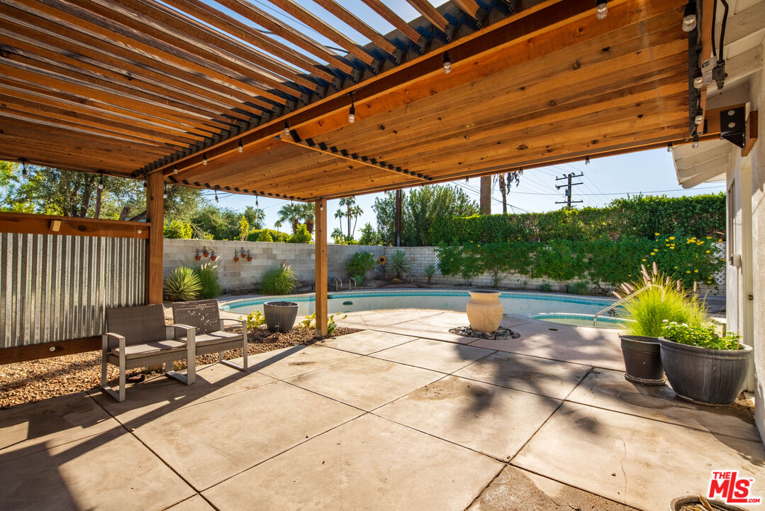 494 North Monterey Road Palm Springs, CA 92262 - Photo 29 of 30 a view of a backyard with sitting area