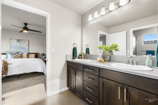 $449,000 | 1905 North Chandra Way, Meridian, ID 83646