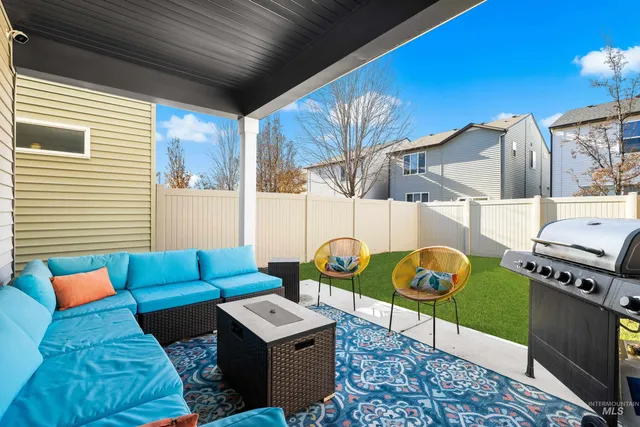 $449,000 | 1905 North Chandra Way, Meridian, ID 83646