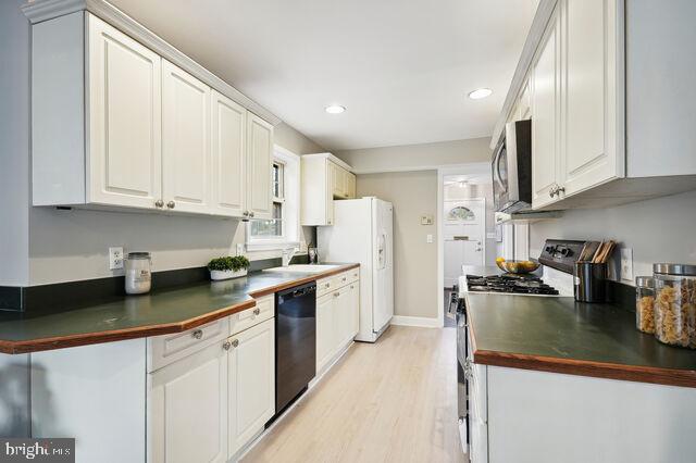 1408 Ruffner Road Alexandria, VA 22302 - Photo 11 of 39