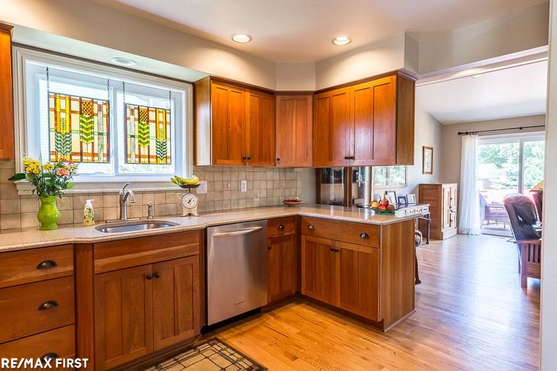 2096 Winchester Road Rochester Hills, MI 48307 - Photo 32 of 49