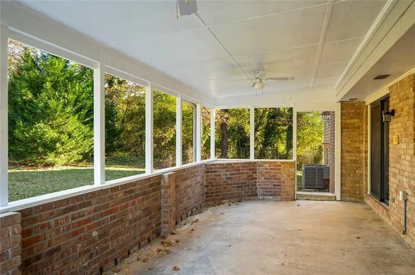 $2,850 | 2857 Fontainebleau Drive, Doraville, GA 30360