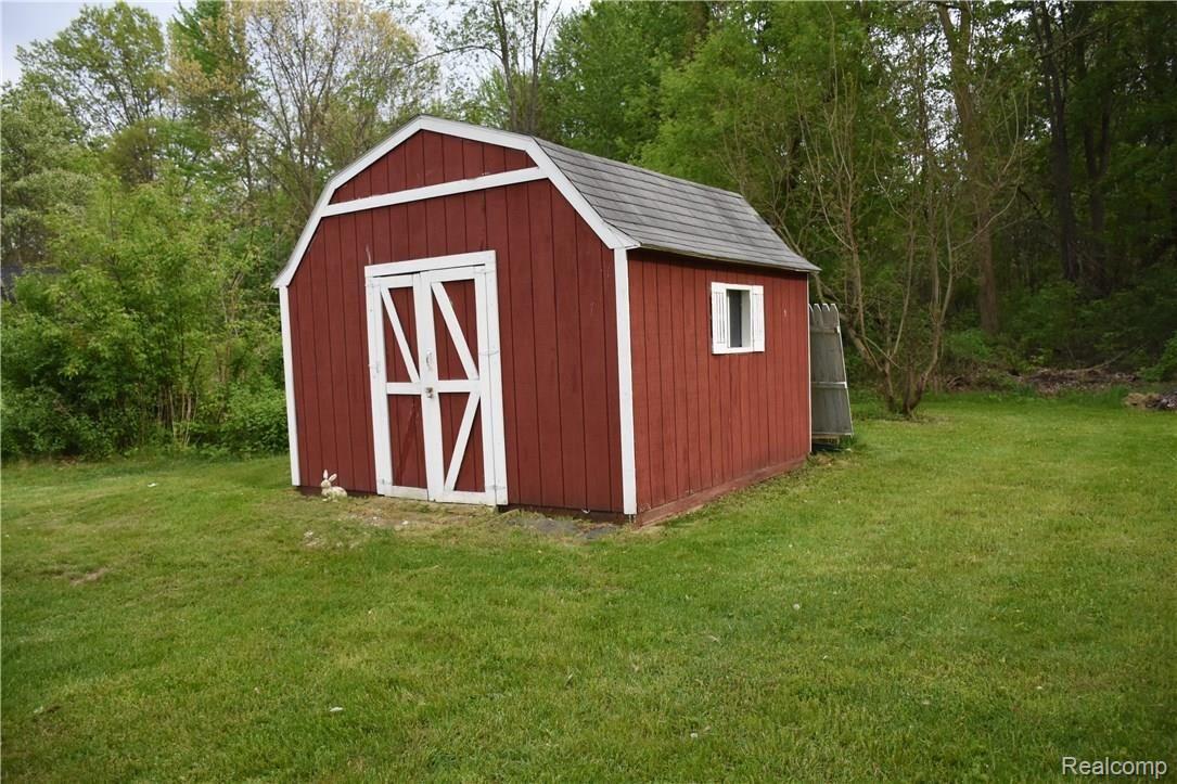 10326 Coolidge Road Goodrich, MI 48438 - Photo 11 of 40 DSC_2627.JPG