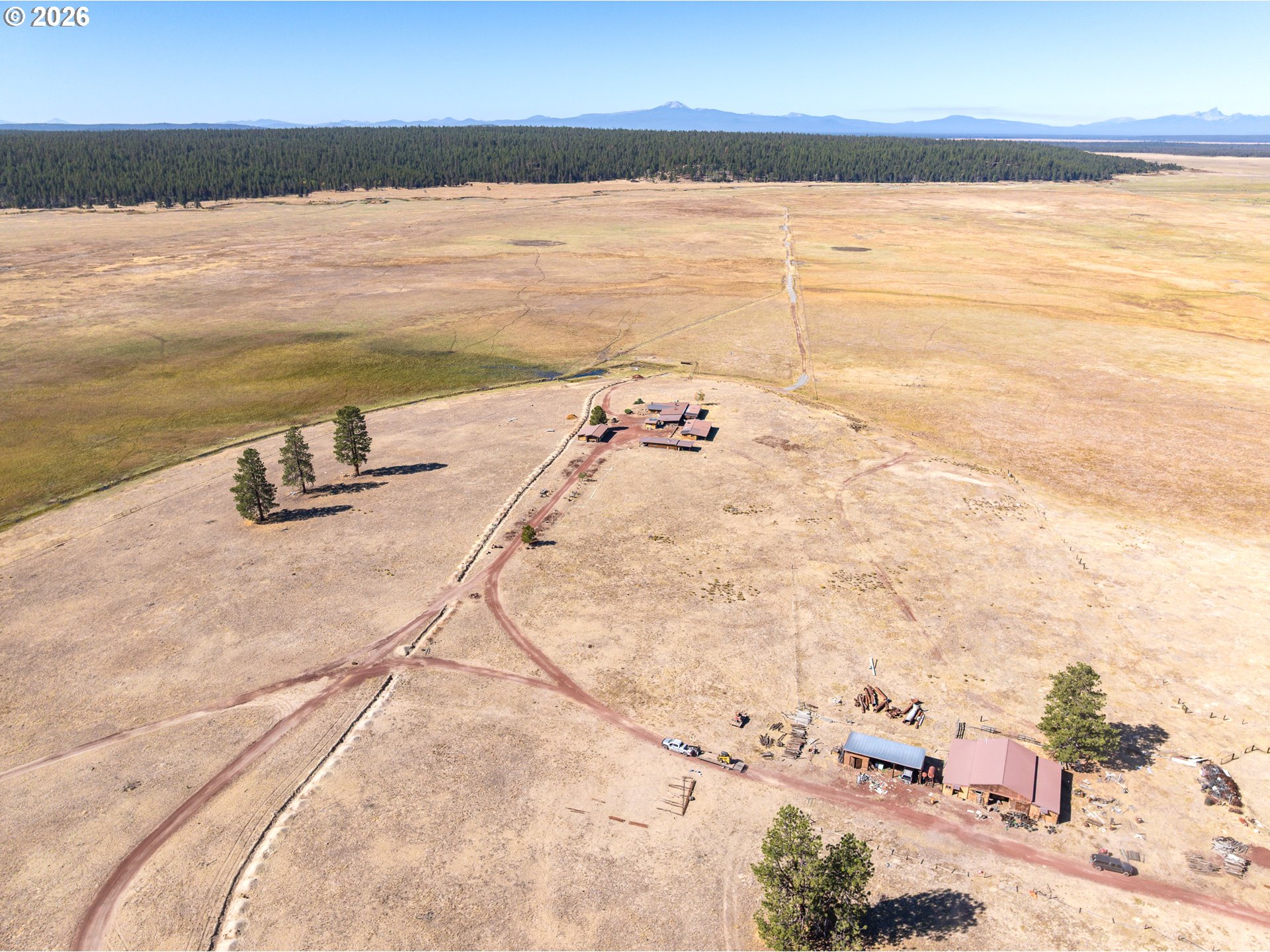 300 49 Road Chiloquin, OR 97624 - Photo 2 of 38