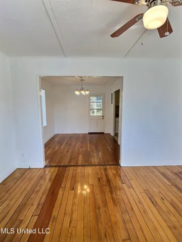 $159,900 | 1076 Cherokee Street, Biloxi, MS 39530