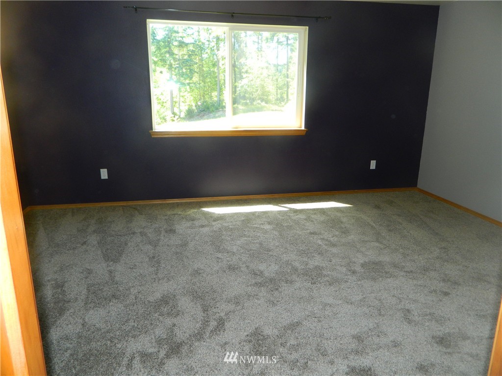 10980 Banner Road Southeast Olalla, WA 98359 - Photo 12 of 25 Gallery Image 12