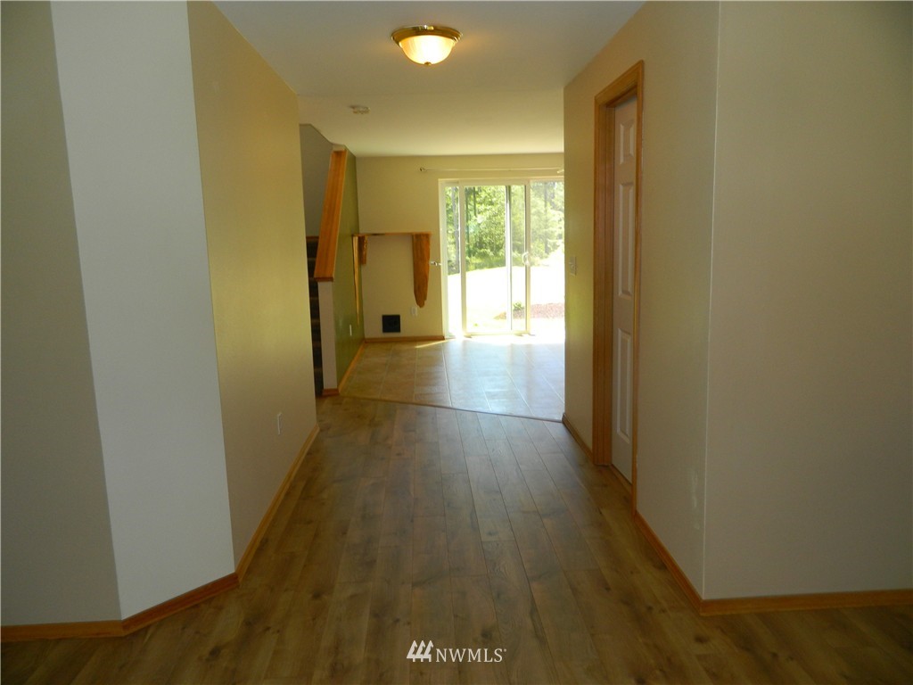10980 Banner Road Southeast Olalla, WA 98359 - Photo 9 of 25 Gallery Image 9
