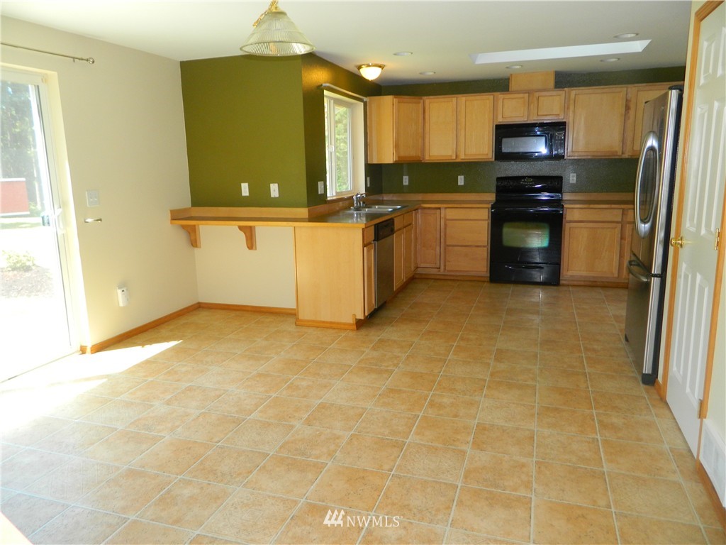 10980 Banner Road Southeast Olalla, WA 98359 - Photo 10 of 25 Gallery Image 10