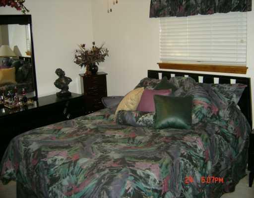 2006 Cutter Drive McKees Rocks, PA 15136 - Photo 4 of 8 Master Bedroom.