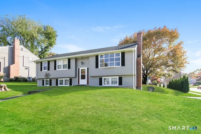 $429,900 | 35 Murla Road, Berlin, CT 06037