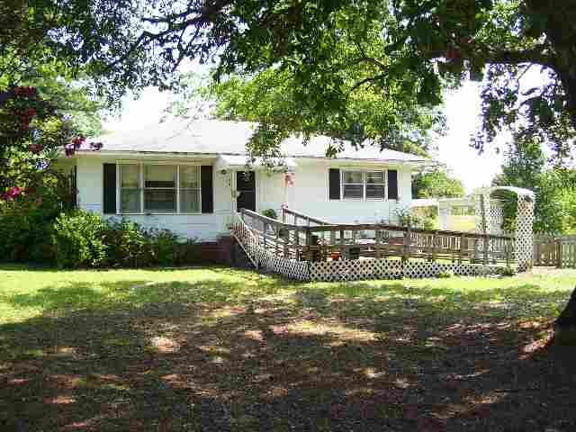 101 Parkview Road Iva, SC 29655 - Photo 1 of 8