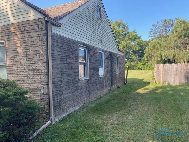 1201 Eton Road Toledo, OH 43615 - Photo 5 of 9 Gallery Image 5
