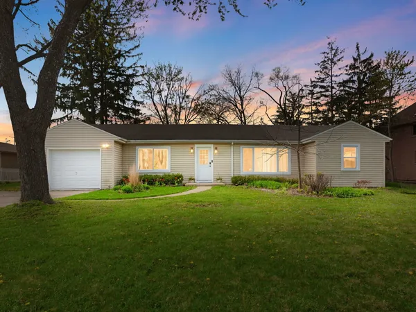$599,000 | 3691 Walters Avenue, Northbrook, IL 60062