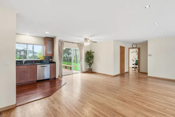 $599,000 | 3691 Walters Avenue, Northbrook, IL 60062