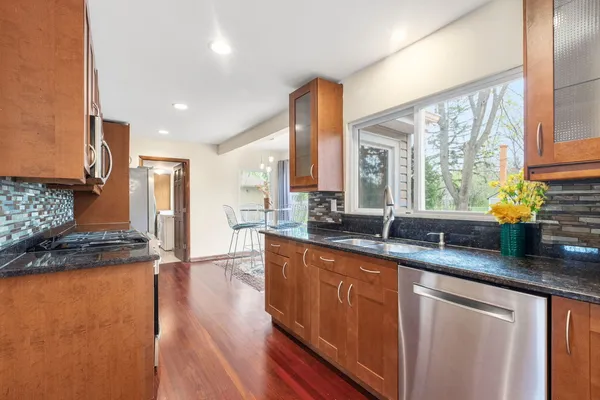 $599,000 | 3691 Walters Avenue, Northbrook, IL 60062