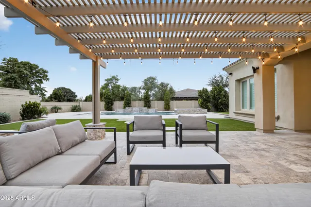 $1,350,000 | 3157 East La Costa Court, Gilbert, AZ 85298