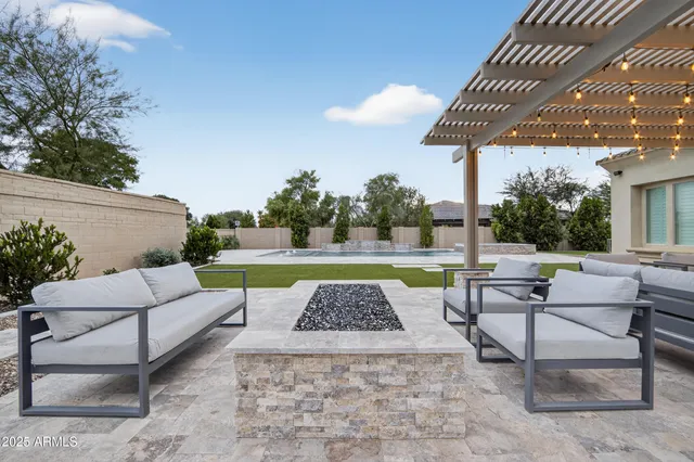 $1,350,000 | 3157 East La Costa Court, Gilbert, AZ 85298