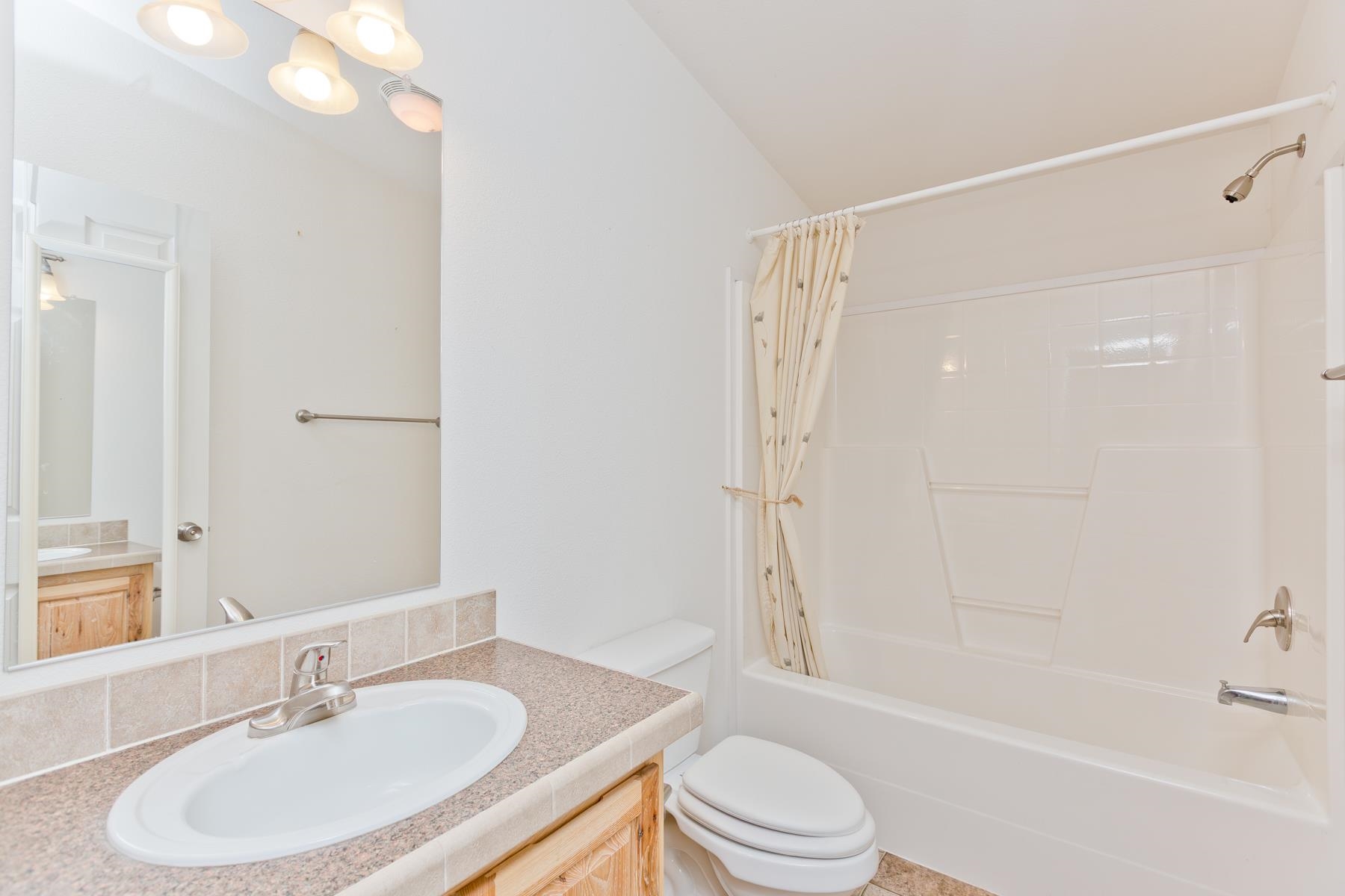 435 32 Road, Unit 402 Clifton, CO 81520 - Photo 27 of 38